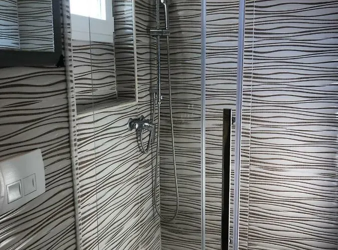 Гостьовий будинок Luxury Marinovic