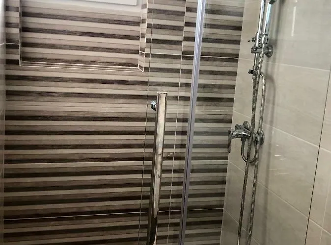 Luxury Marinovic Konukevi